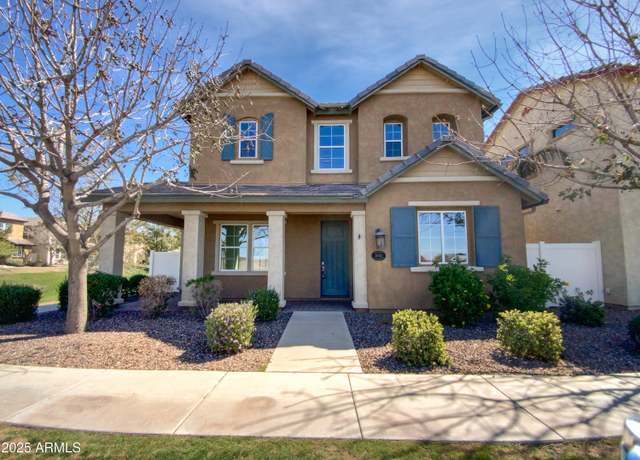 Property at 10418 E Nopal Ave, Mesa, AZ 85209, 3 beds, 2.5 baths