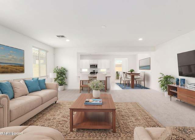 Property at 3815 S 64th Ln, Phoenix, AZ 85043, 4 beds, 2 baths