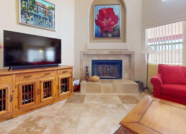 Property at 2845 E Calavar Rd, Phoenix, AZ 85032, 4 beds, 2 baths