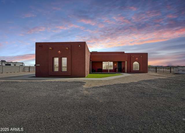 Property at 28721 N 201st Ave, Wittmann, AZ 85361, 4 beds, 2 baths