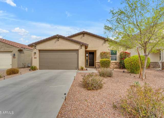 Property at 696 W Glen Canyon Dr, San Tan Valley, AZ 85140, 4 beds, 3 baths