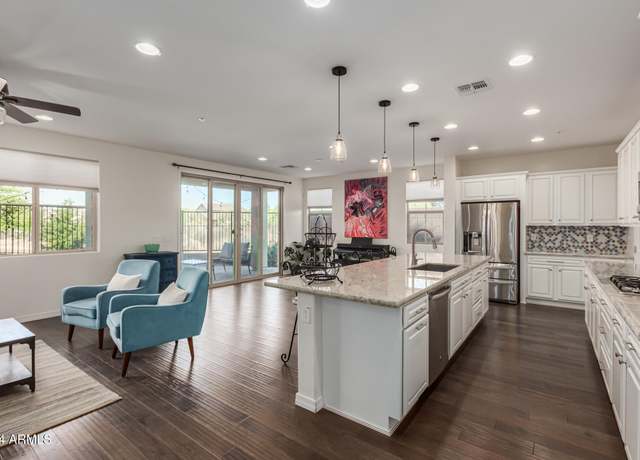 Property at 2326 W Gloria Ln, Phoenix, AZ 85085, 4 beds, 3 baths