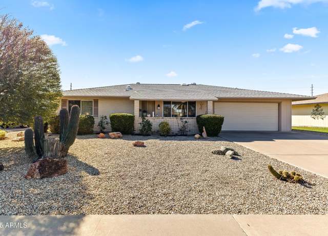 Property at 10013 W Augusta Dr, Sun City, AZ 85351, 2 beds, 1.75 baths