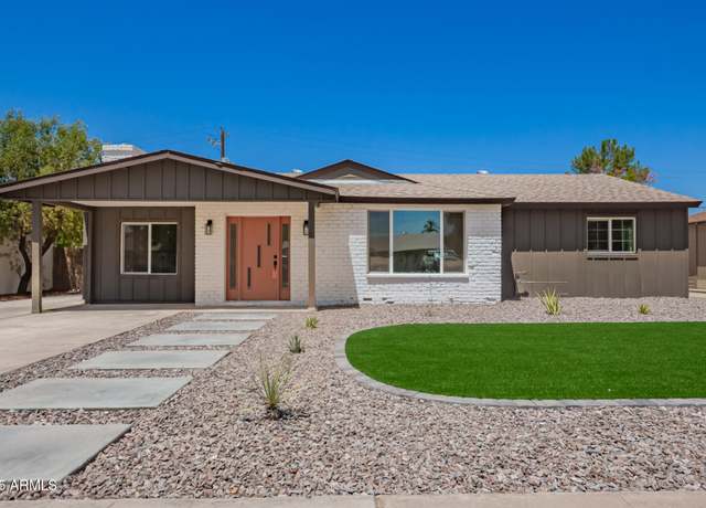 Property at 5724 N 13th Pl, Phoenix, AZ 85014, 3 beds, 2 baths