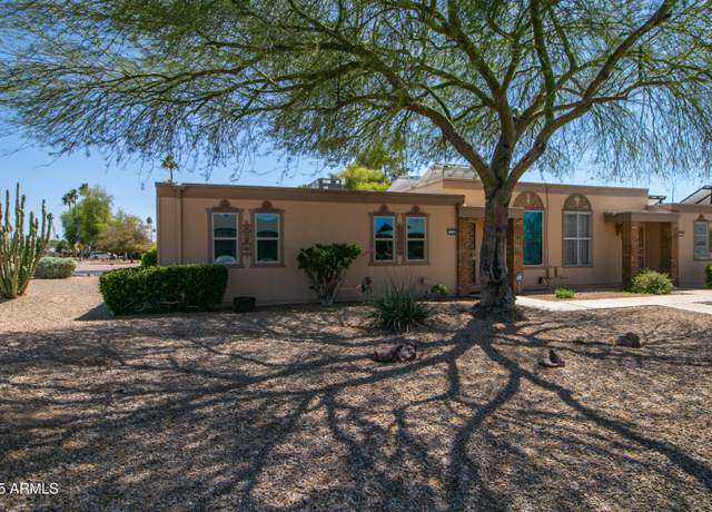 Property at 11141 W Cameo Dr, Sun City, AZ 85351, 3 beds, 2 baths