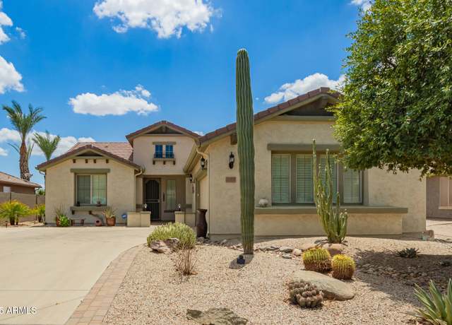 Property at 583 W Bismark St, San Tan Valley, AZ 85143, 2 beds, 2 baths