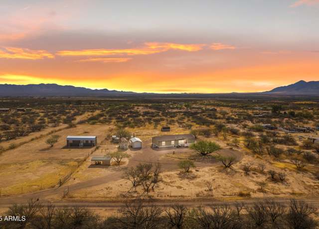 Property at 10865 S J Kennel Rd, Hereford, AZ 85615, 3 beds, 2 baths
