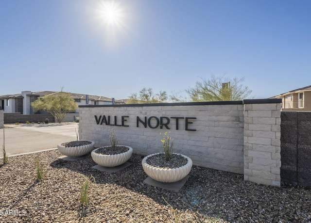 Property at 2121 W Sonoran Desert Dr #32, Phoenix, AZ 85085, 2 beds, 2 baths