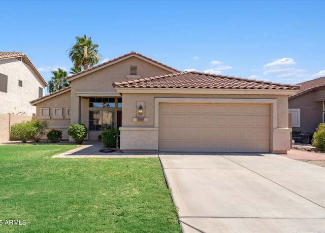 Property at 1029 E Jasper Dr, Gilbert, AZ 85296, 3 beds, 2 baths