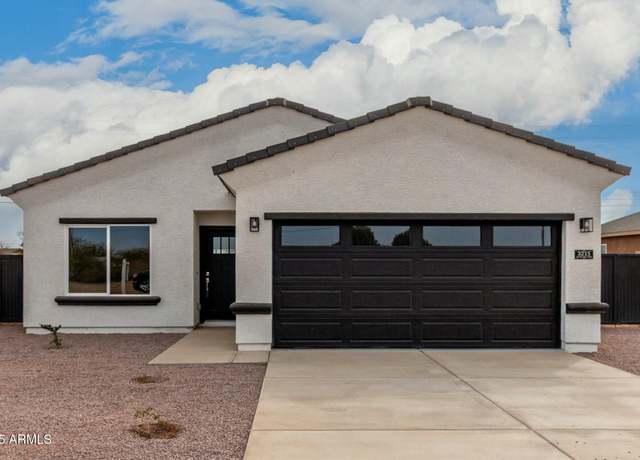 Property at 3215 W Sueno Dr, Eloy, AZ 85131, 3 beds, 2 baths