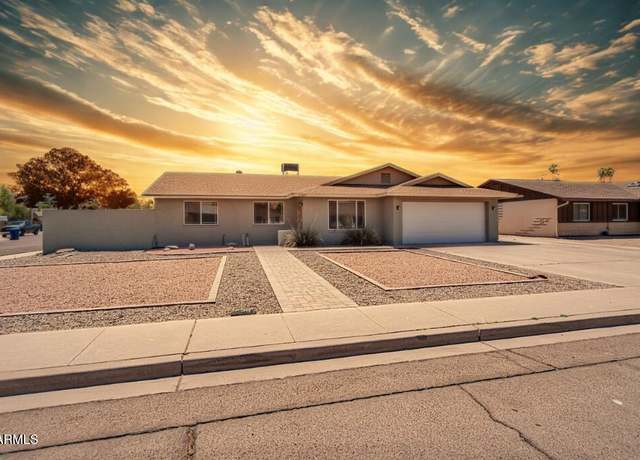 Property at 2327 E Pebble Beach Dr, Tempe, AZ 85282, 5 beds, 2.5 baths