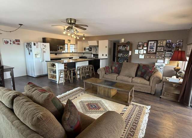 Property at 11231 E Boulder Dr, Apache Junction, AZ 85120, 2 beds, 2 baths