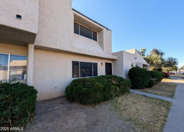 Property at 2233 W Farmdale Ave #2, Mesa, AZ 85202, 2 beds, 1.5 baths