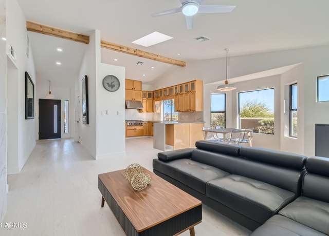 Property at 17357 E LA Pasada Dr, Fountain Hills, AZ 85268, 3 beds, 2.5 baths