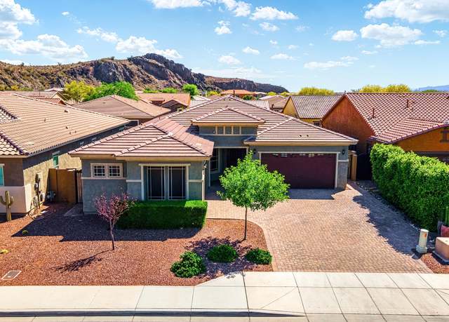 Property at 10345 W Fetlock Trl, Peoria, AZ 85383, 4 beds, 3 baths