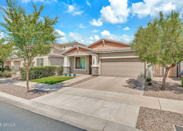 Property at 5718 N 109th Ave, Phoenix, AZ 85037, 3 beds, 2 baths