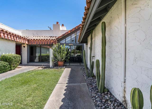 Property at 5754 N Scottsdale Rd, Paradise Valley, AZ 85253, 3 beds, 2 baths