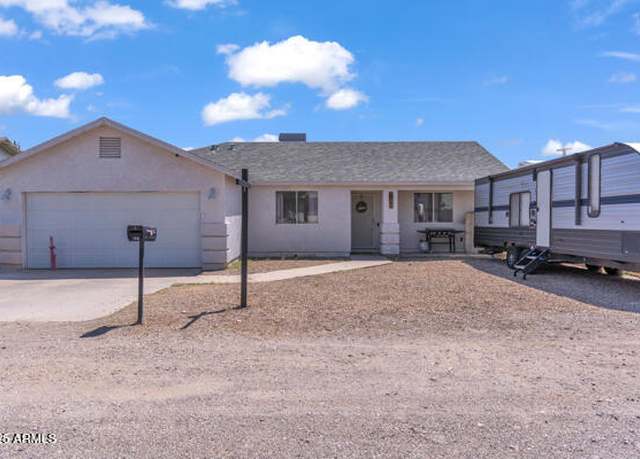 Property at 138 N Signal Butte Rd, Apache Junction, AZ 85120, 3 beds, 2 baths