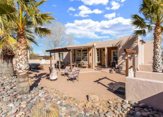 Property at 4415 E Wickersham Rd, Hereford, AZ 85615, 3 beds, 2 baths