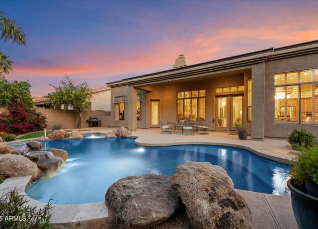 Property at 1082 W Thompson Way, Chandler, AZ 85286, 4 beds, 2.5 baths