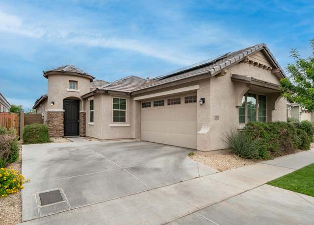 Property at 2822 E Hidalgo Ave, Phoenix, AZ 85040, 3 beds, 2 baths