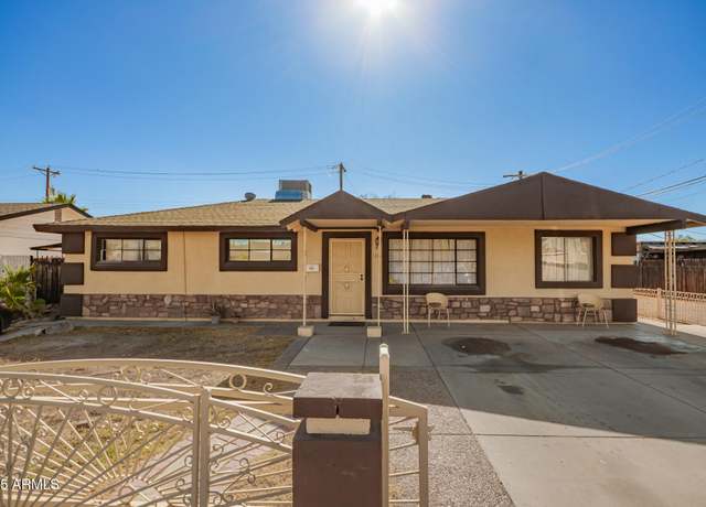 Property at 3136 N 37th Ave, Phoenix, AZ 85019, 4 beds, 3 baths