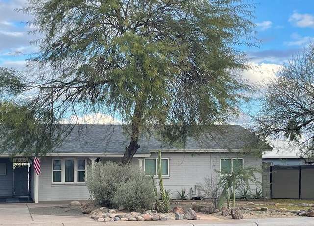 Property at 2901 N Miller Rd, Scottsdale, AZ 85251, 3 beds, 2 baths