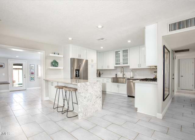 Property at 8408 E Lewis Ave, Scottsdale, AZ 85257, 3 beds, 2 baths