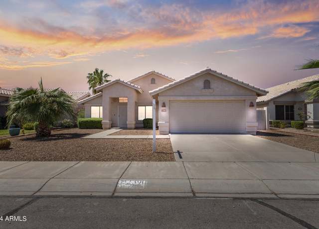 Property at 2390 S Walnut Dr, Chandler, AZ 85286, 4 beds, 2 baths