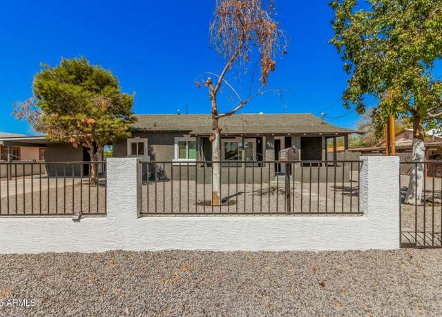 Property at 404 W Elgin St, Chandler, AZ 85225, 3 beds, 2 baths