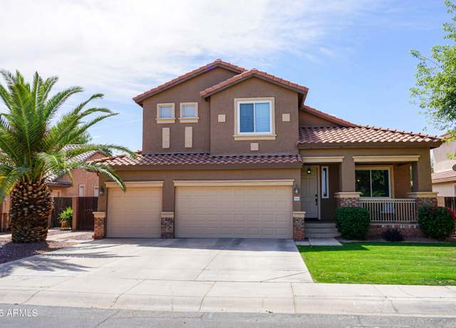 Property at 2541 E Stottler Dr, Gilbert, AZ 85296, 4 beds, 4 baths