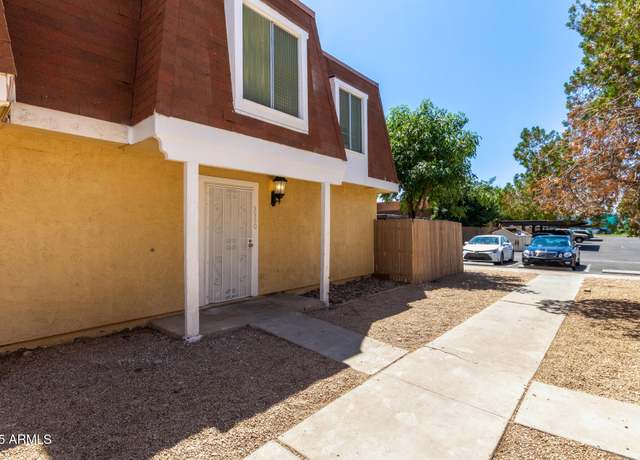 Property at 3350 W Las Palmaritas Dr, Phoenix, AZ 85051, 3 beds, 1.5 baths