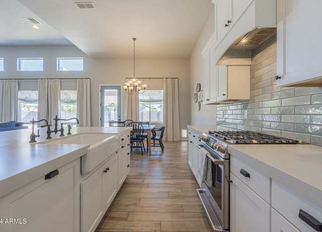 Property at 18965 S 196th Pl, Queen Creek, AZ 85142, 5 beds, 3.5 baths