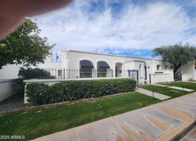 Property at 4830 N 72nd Way, Scottsdale, AZ 85251, 2 beds, 2.5 baths