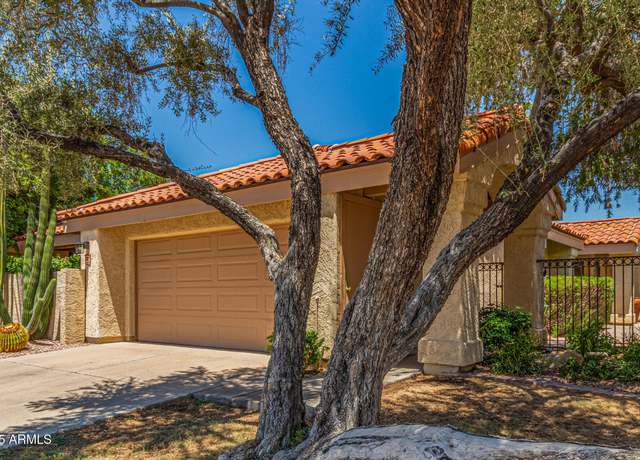 Property at 10008 E Saddlehorn Trl, Scottsdale, AZ 85258, 3 beds, 2 baths