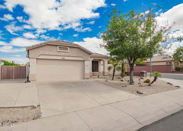 Property at 10064 E Kilarea Ave, Mesa, AZ 85209, 3 beds, 2 baths