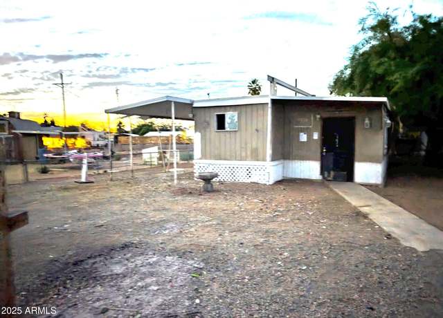 Property at 9716 E Birchwood Ave, Mesa, AZ 85208, 3 beds, 1 bath