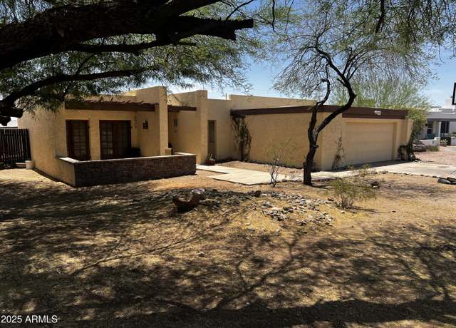 Property at 1541 E Las Palmaritas Dr, Phoenix, AZ 85020, 3 beds, 2 baths