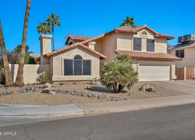 Property at 4530 E Vista Dr, Phoenix, AZ 85032, 4 beds, 2.5 baths