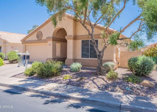 Property at 17293 N Ponca Way, Surprise, AZ 85374, 2 beds, 2 baths