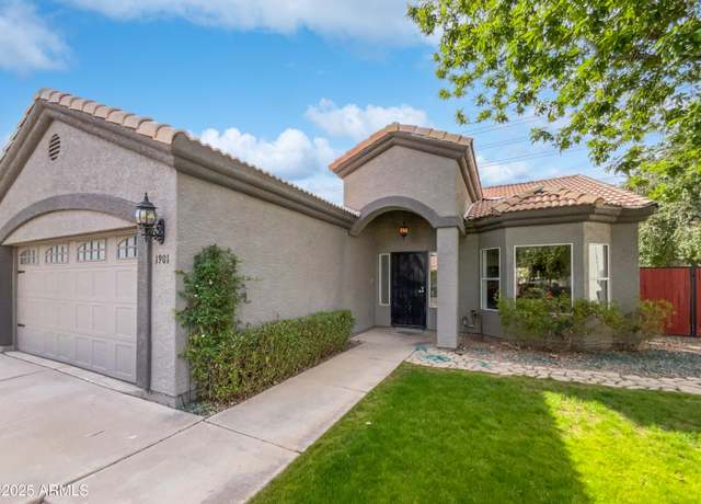Property at 1901 E Marquette Dr, Gilbert, AZ 85234, 3 beds, 2 baths