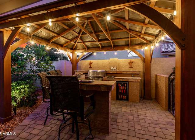 Property at 1502 W Wagner Dr, Gilbert, AZ 85233, 3 beds, 2 baths