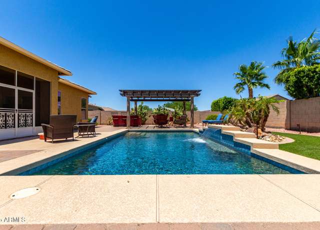 Property at 18174 W Wind Song Ave, Goodyear, AZ 85338, 4 beds, 2 baths