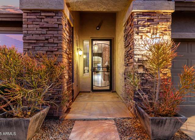 Property at 29794 N Little Leaf Dr, San Tan Valley, AZ 85143, 3 beds, 2 baths
