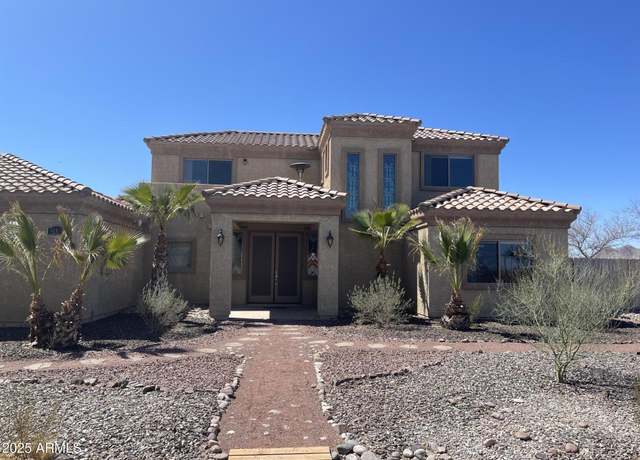 Property at 51355 W Century Rd, Maricopa, AZ 85139, 3 beds, 2 baths