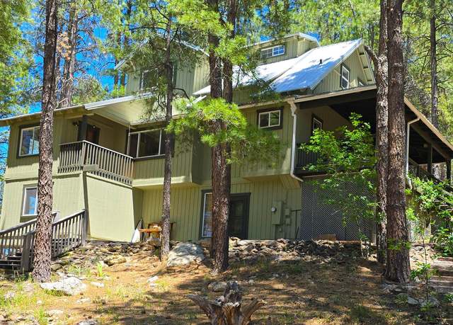 Property at 3371 Tonalea Trl, Flagstaff, AZ 86005, 4 beds, 3 baths