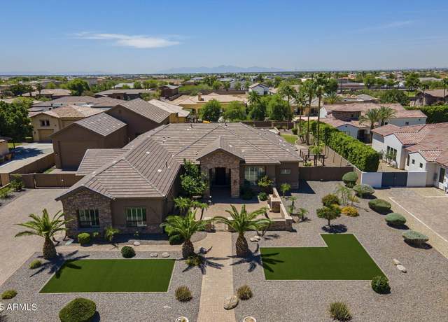 Property at 10033 W JJ Ranch Rd, Peoria, AZ 85383, 4 beds, 3.5 baths