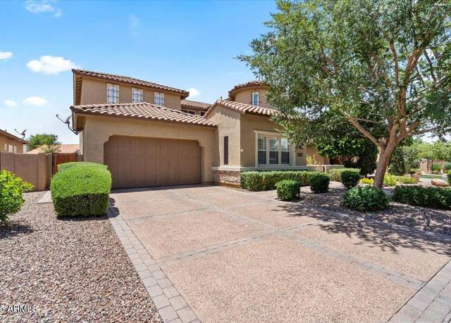 Property at 42 S Nevada Way, Gilbert, AZ 85233, 5 beds, 3 baths