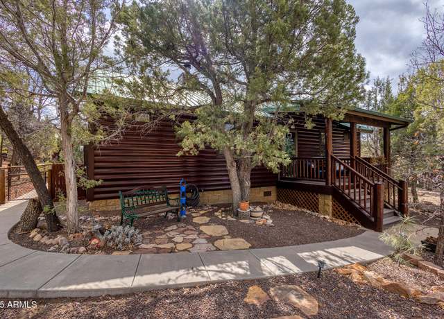 Property at 4831 W Stage Coach Trl, Show Low, AZ 85901, 2 beds, 2 baths