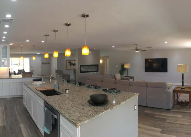 Property at 12919 W Beechwood Dr, Sun City West, AZ 85375, 2 beds, 2 baths